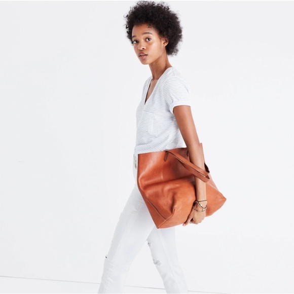 Madewell The Transport Tote in English Saddle - Picture 1 of 9